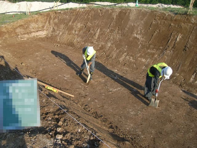 foundation-work11-02-min.jpg